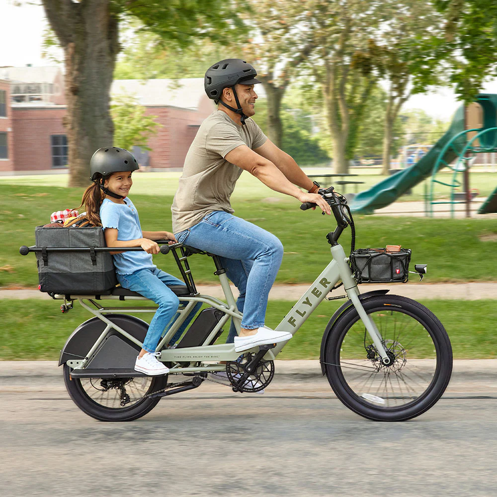 Flyer Via - Image 26