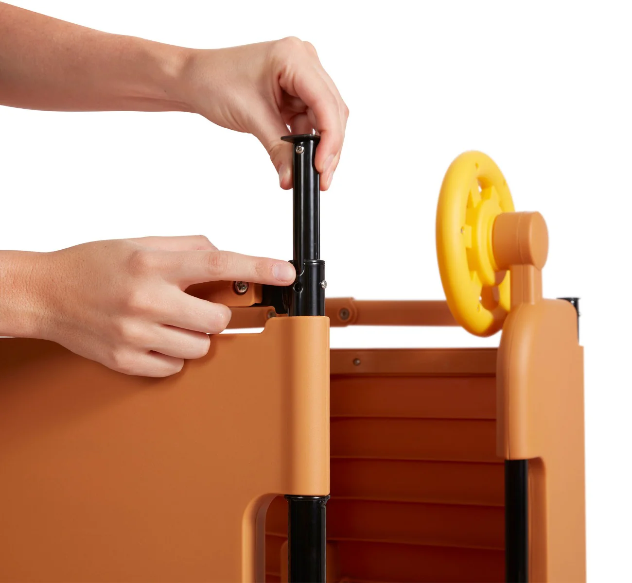 Play & Fold Away Pirate Ship - Image 13